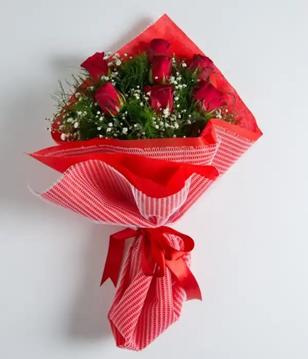 7 Kırmızı Gül Buketi