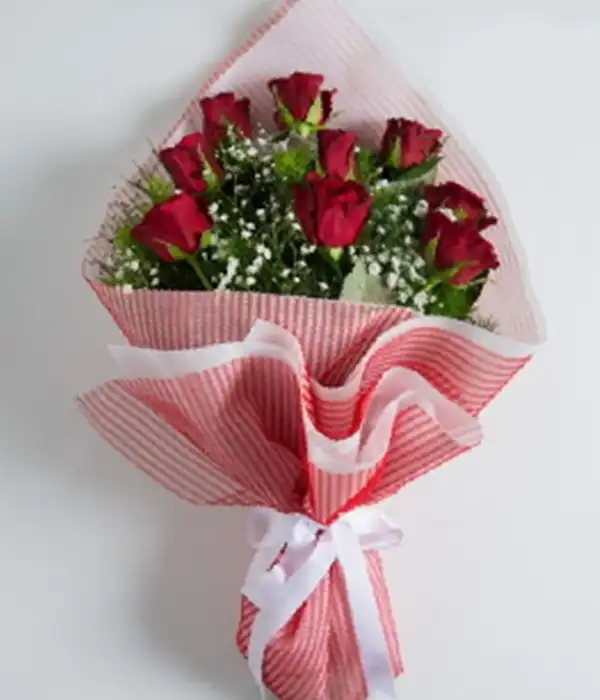 9 Kırmızı Gül Buketi