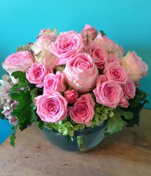 Fanusta Pembe Güller